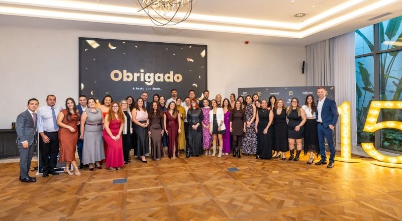 Agilidade celebra 15 anos com ação solidária